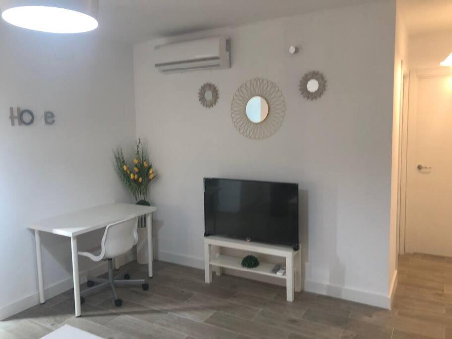 Apartamento Nuevo, Remedios. Sevilla